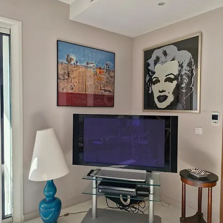 Grand 3 Quartier Pinede Juan Apartment