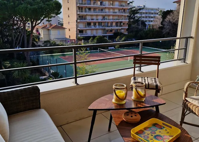 Grand 3 Quartier Pinede Juan * Antibes
